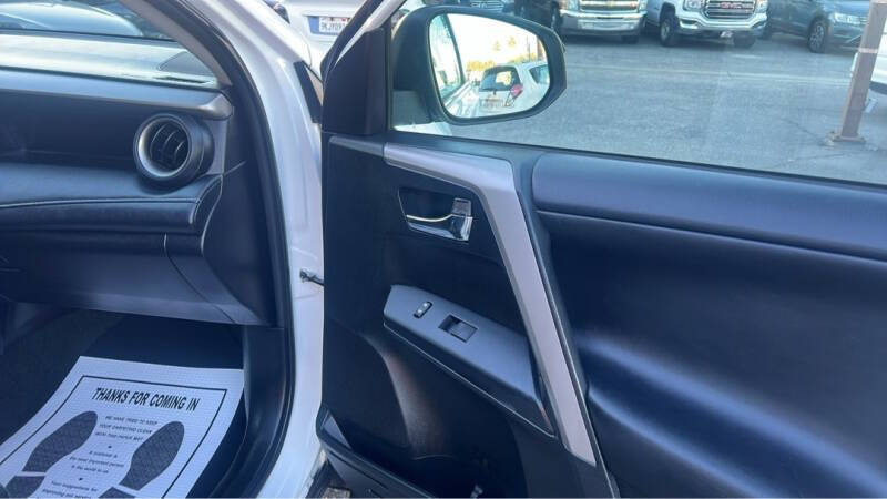 2016 Toyota RAV4 XLE