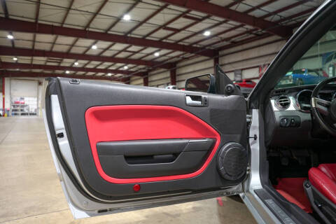 2005 Ford Mustang GT Premium