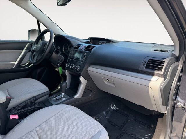 2015 Subaru Forester 2.5i