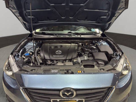 2015 Mazda MAZDA3 i SV