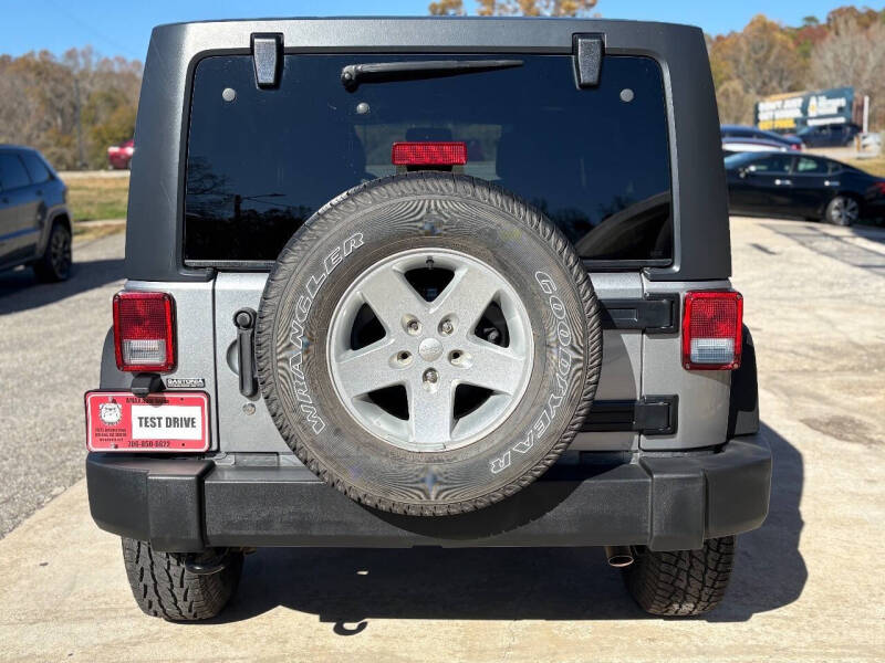 2017 Jeep Wrangler Unlimited Sport