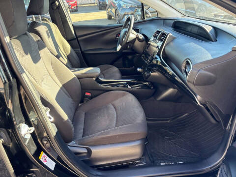 2018 Toyota Prius Four