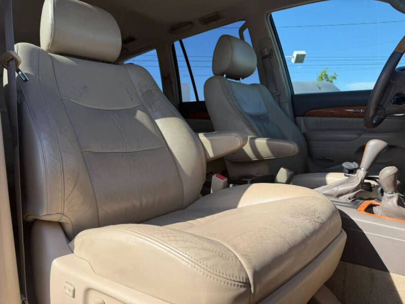 2004 Lexus GX 470