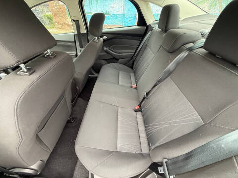 2016 Ford Focus SE