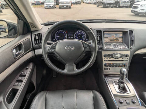 2015 Infiniti Q40