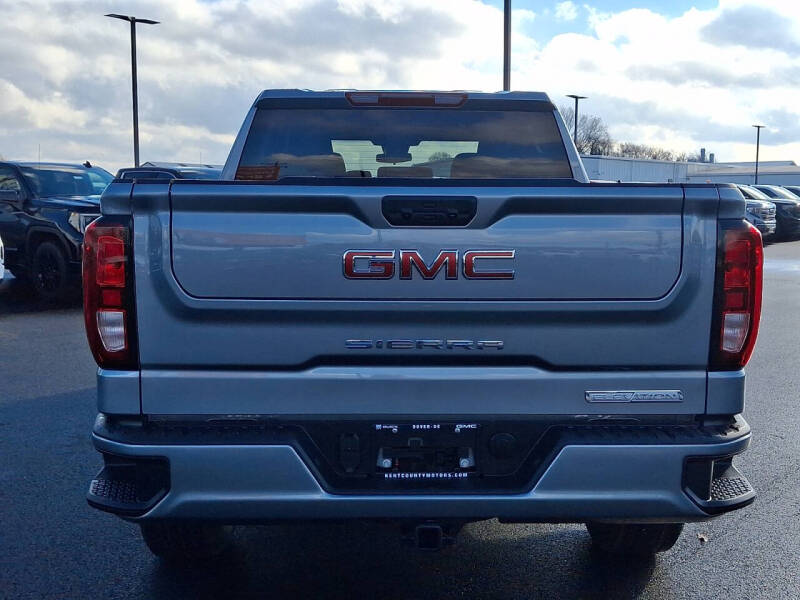 2026 GMC Sierra 1500 Elevation Standard