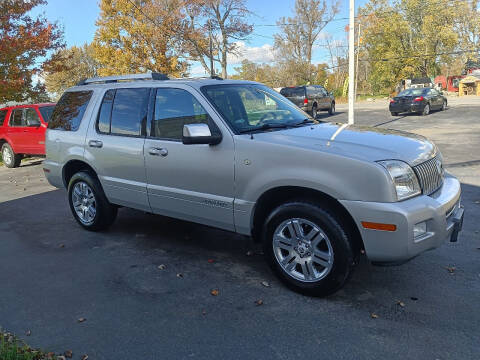 2010 Mercury Mountaineer for sale at Supreme Auto in North Tonawanda NY