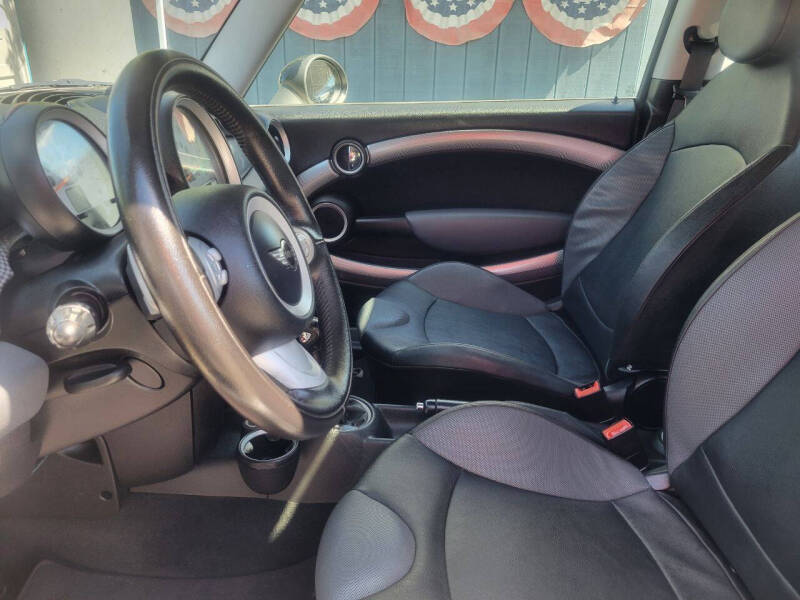2009 MINI Cooper S