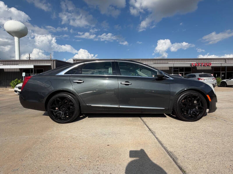 2013 Cadillac XTS Luxury Collection