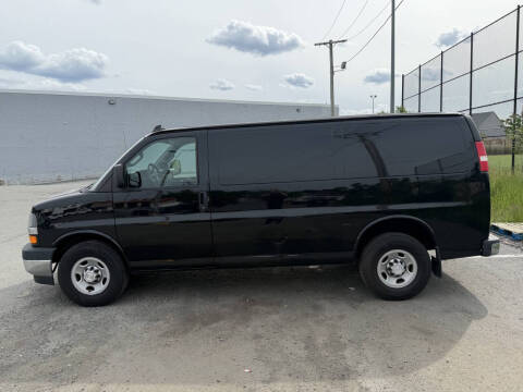 2017 Chevrolet Express 2500