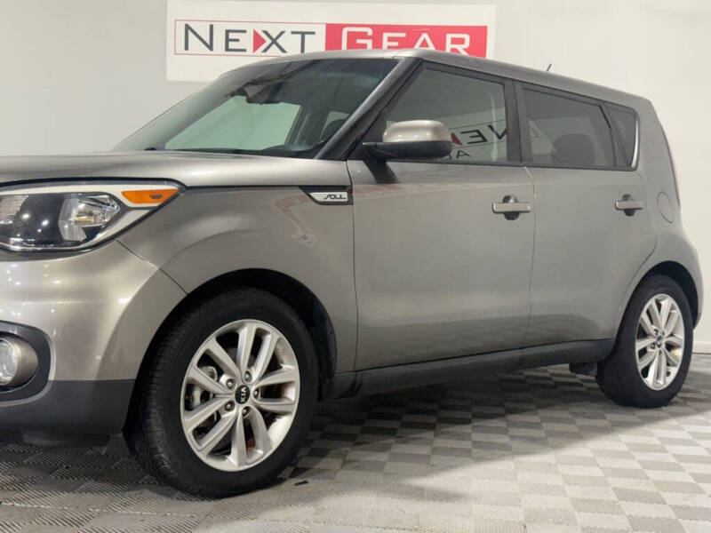2017 Kia Soul +