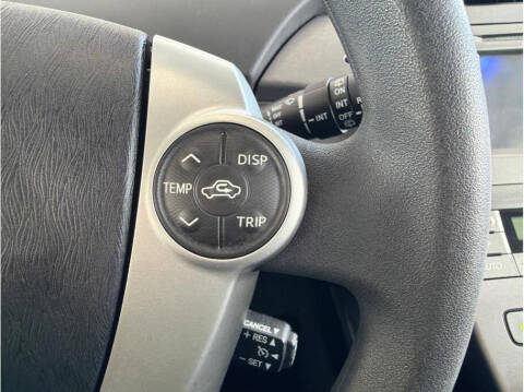 2012 Toyota Prius Two