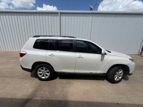 2013 Toyota Highlander Plus