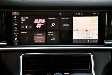 2018 Porsche Panamera Turbo S E-Hybrid