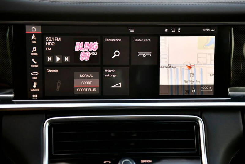 2018 Porsche Panamera Turbo S E-Hybrid