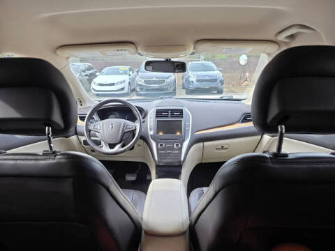 2016 Lincoln MKC Select