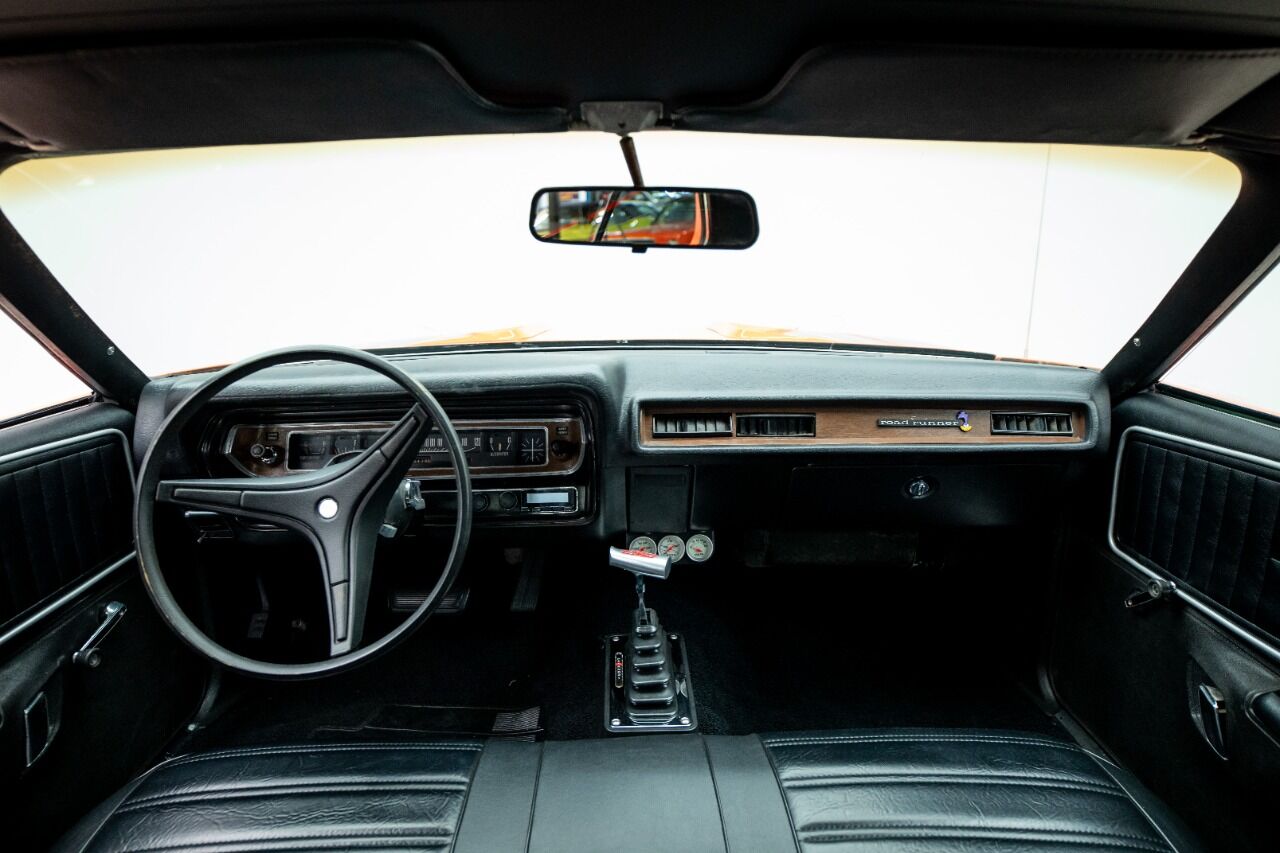 1972 Plymouth Roadrunner 98