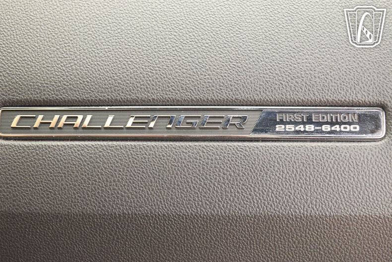 2008 Dodge Challenger SRT8