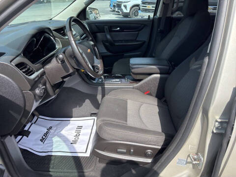 2017 Chevrolet Traverse LT