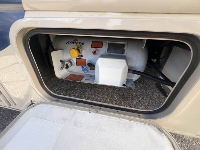 2019 Thor Motor Coach Freedom Elite