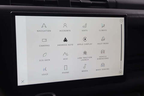 2023 Land Rover Defender 110 V8