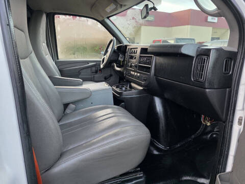 2013 Chevrolet Express 2500