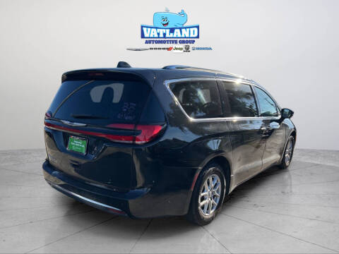 2021 Chrysler Pacifica Touring L