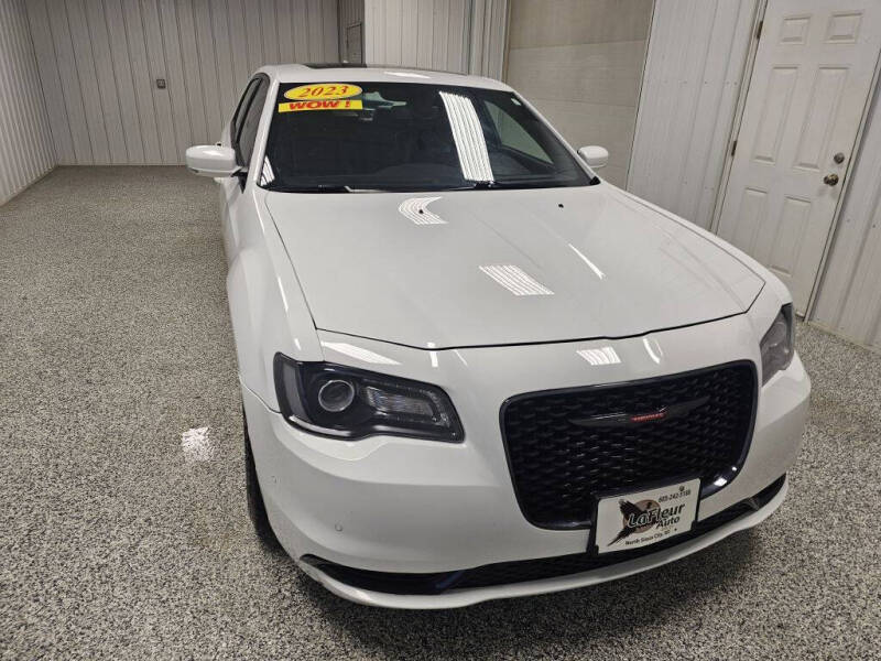 2023 Chrysler 300 S V6