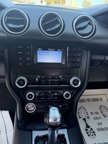 2020 Ford Mustang EcoBoost