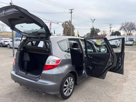 2013 Honda Fit Sport