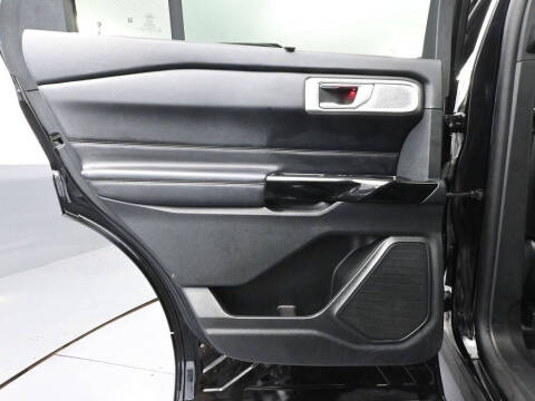 2023 Ford Explorer Platinum