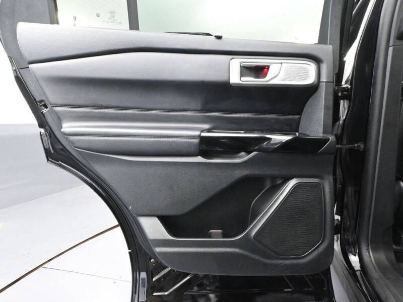 2023 Ford Explorer Platinum