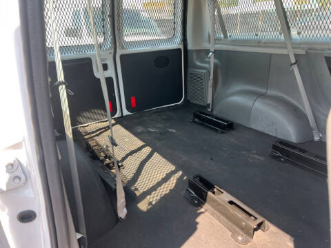 2009 Ford E-Series E-350 SD XLT