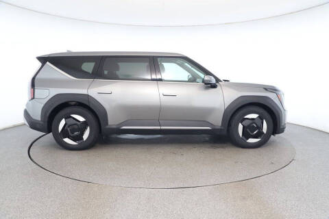 2024 Kia EV9 Light Long Range