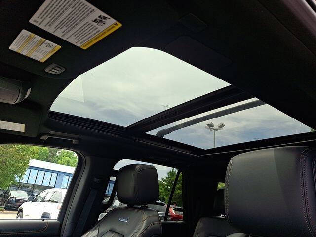 2022 Ford Expedition MAX Platinum