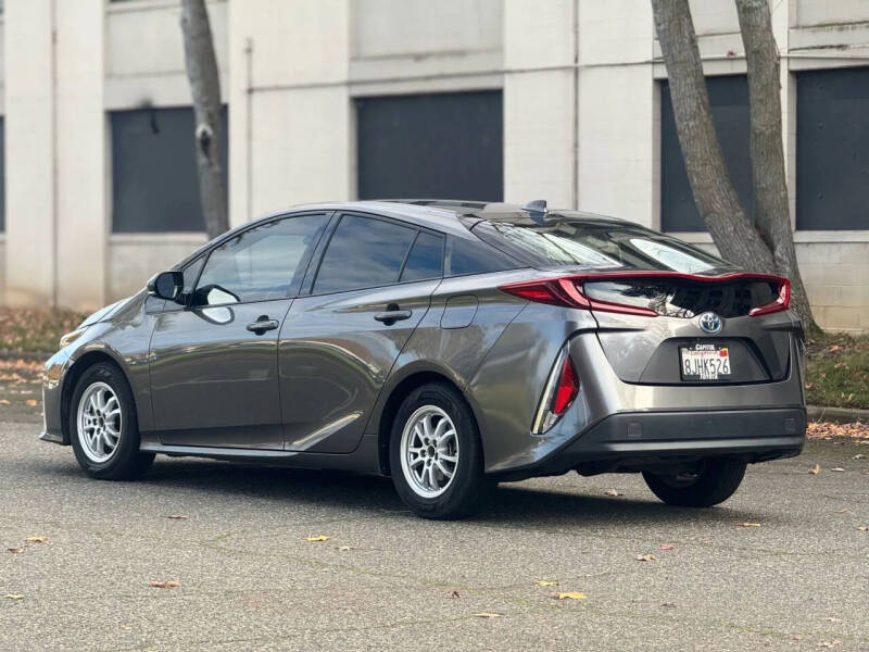 2019 Toyota Prius Prime