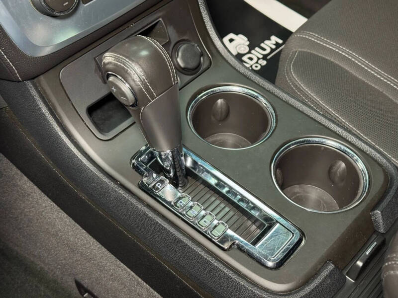 2013 GMC Acadia SLE-1