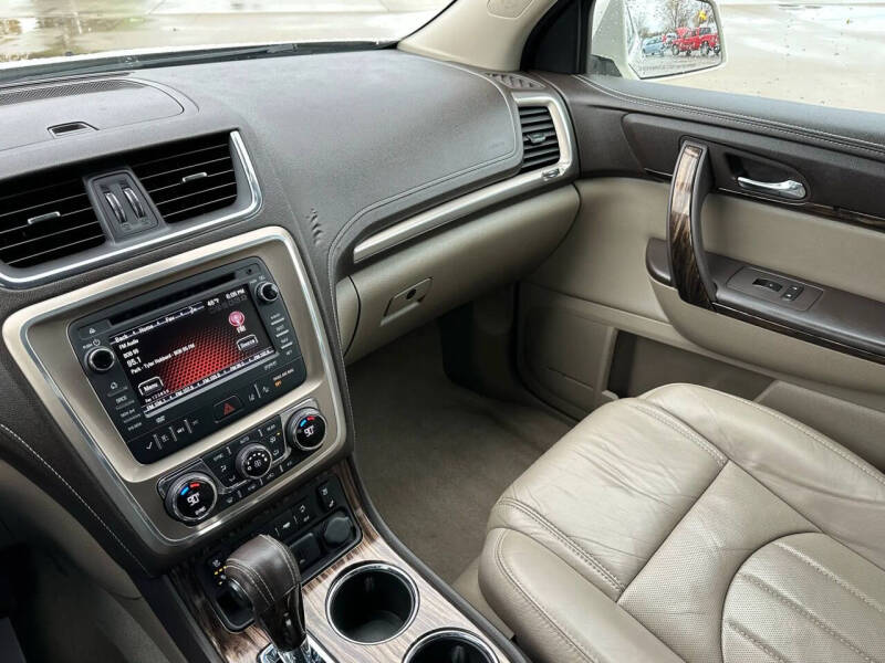2015 GMC Acadia Denali
