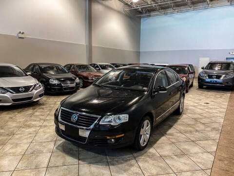 2009 Volkswagen Passat for sale at Super Bee Auto in Chantilly VA