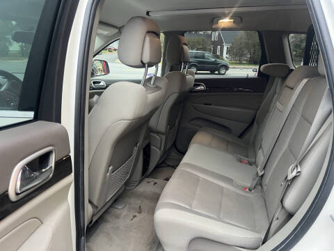 2012 Jeep Grand Cherokee Laredo X