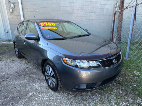 2013 Kia Forte5 for sale at CHEAPIE AUTO SALES INC in Metairie LA