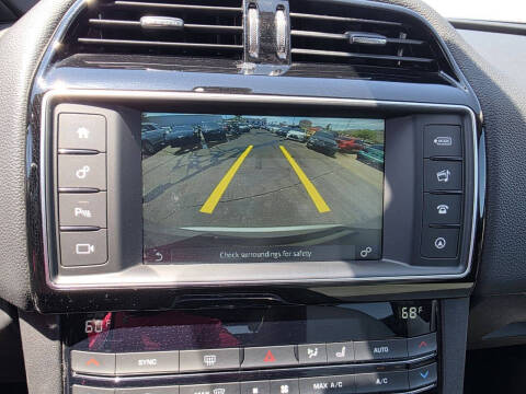 2017 Jaguar F-PACE 35t Prestige