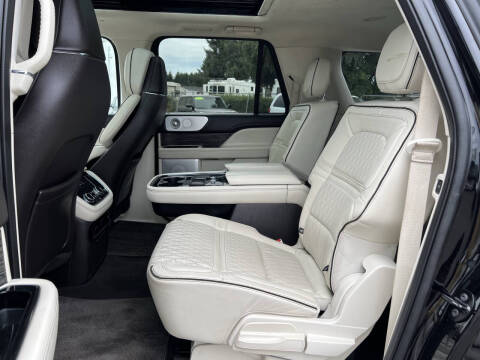 2018 Lincoln Navigator L Black Label