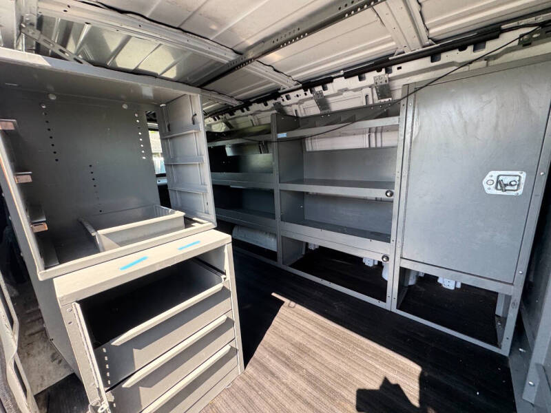 2011 Chevrolet Express 2500