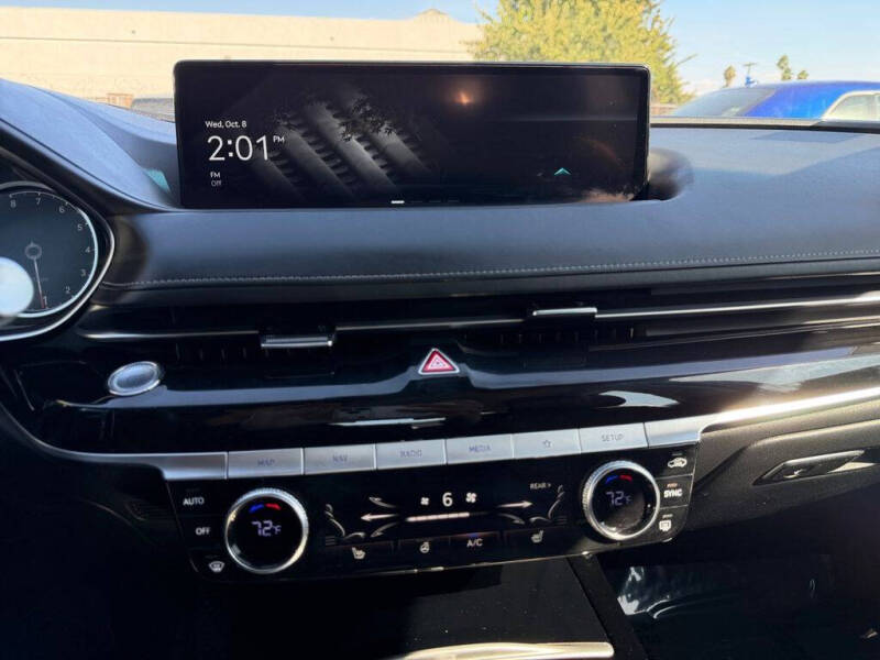 2024 Genesis G80 2.5T