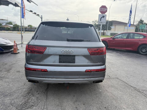 2017 Audi Q7 2.0T quattro Premium Plus