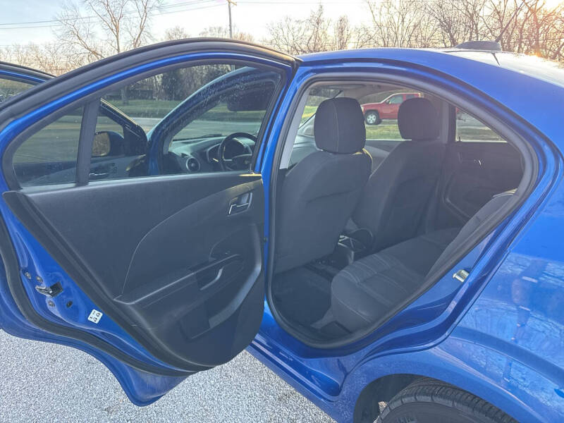 2018 Chevrolet Sonic LT Auto