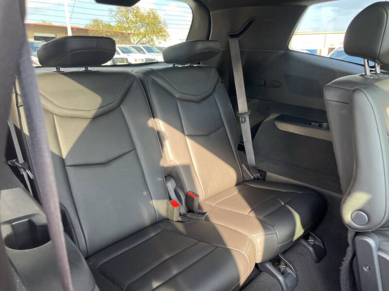 2021 Cadillac XT6 Premium Luxury