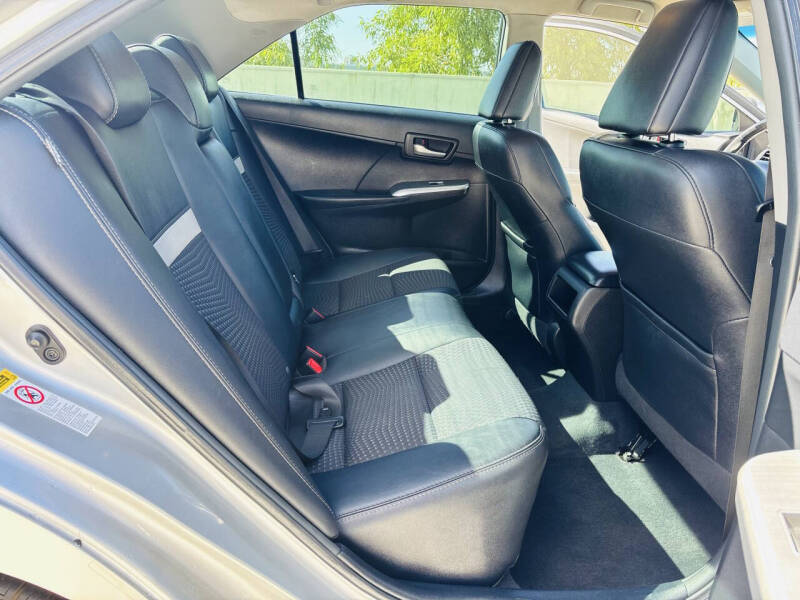 2014 Toyota Camry SE