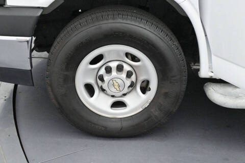 2024 Chevrolet Express 2500